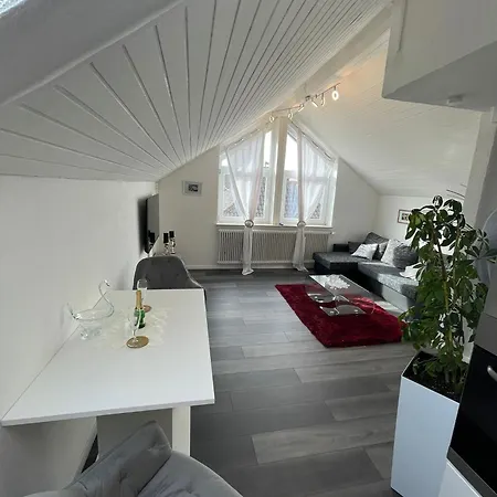 Apartment Central Ferienwohnung *